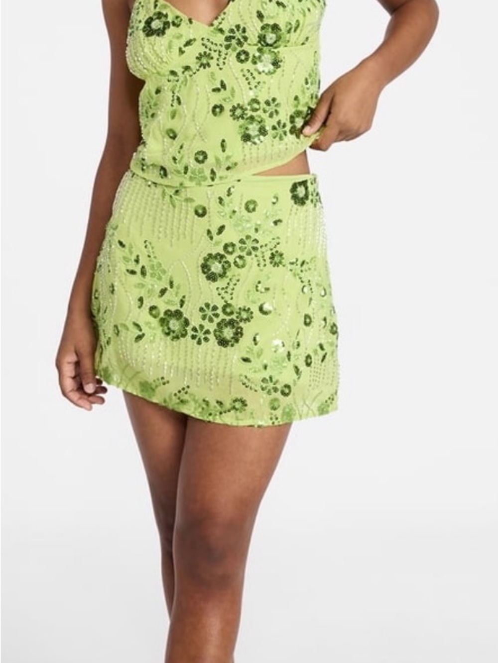 NWT No Boundaries Lime Green Sequin Floral Mini Skirt-S